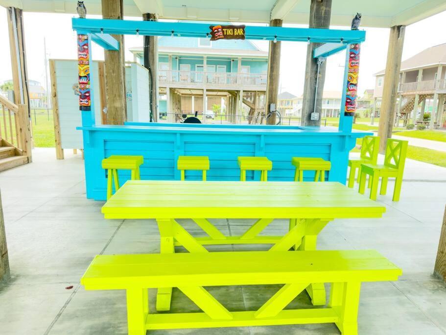Beachfront - Hot Tub - Bbq - 14 Guests Bolivar Peninsula ภายนอก รูปภาพ