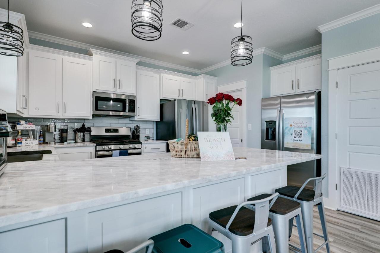 Beachfront - Hot Tub - Bbq - 14 Guests Bolivar Peninsula ภายนอก รูปภาพ